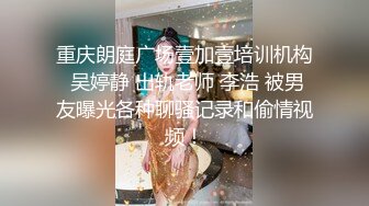 小宝寻花今晚约了个绿衣萌妹子啪啪，洗完澡舔弄上位骑乘插入自己动大力猛操