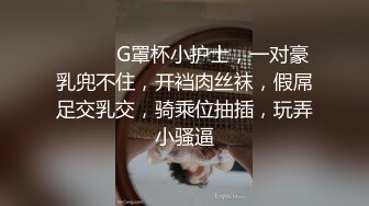 纹身嫩妹子和小男友啪啪做爱，深喉插嘴，快速抽查舌吻