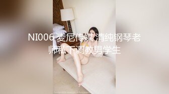 巨乳饥渴女友在出租房和和男友啪啪，一脸淫荡的样子特别喜欢吃鸡巴