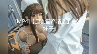 【OnlyFans】小胡渣大屌男友，颜值在线的肉感体态女友[yamthacha]福利合集，蜜桃臀粉穴后入，居家自拍 37