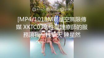 哥哥偷看我跟同学做爱性情大发加入3P肉搏战